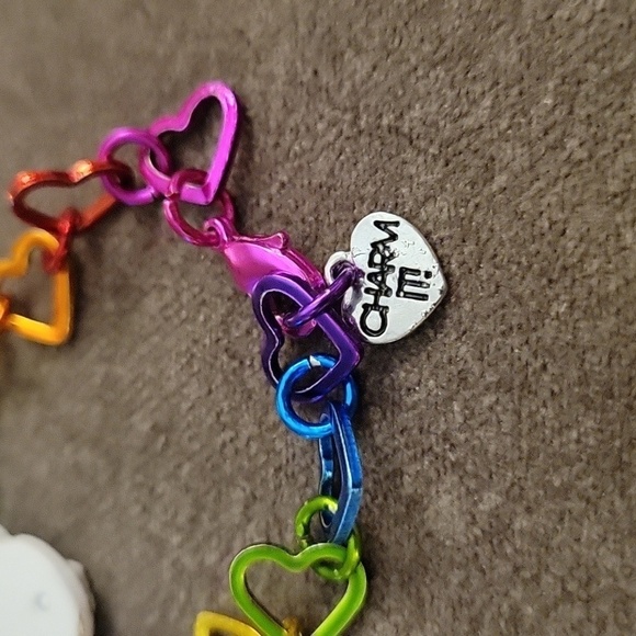 3/$30 CHARM IT Rainbow Heart Friends Kidcore Bracelet - Picture 8 of 8